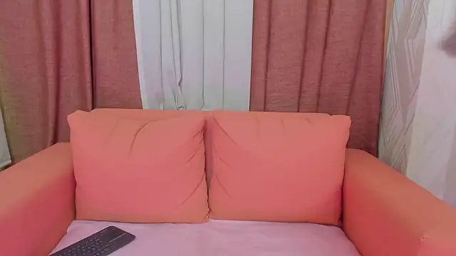 Snapshot of lara_murphy chatting on 02/08/25, 07:16 lara murphy online show from 02/08/25, 07:16