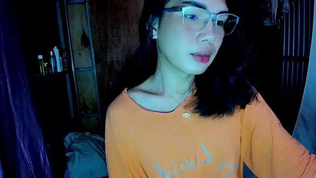 mav1s  online show from 12/15/25, 12:59