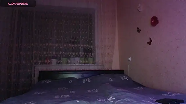 Snapshot of CumCpl chatting on 12/03/24, 09:23 CumCpl online show from 12/03/24, 09:23