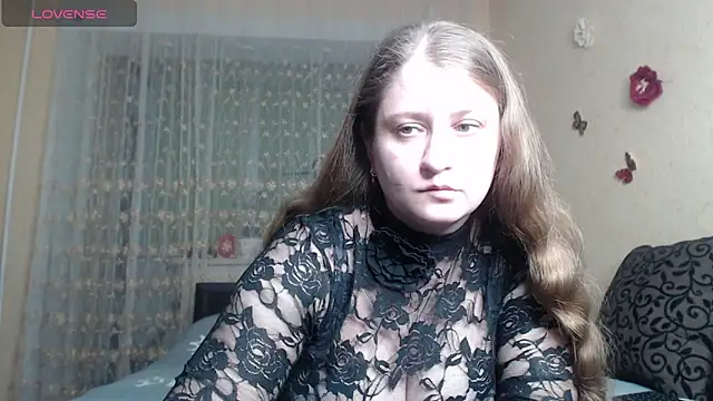 Snapshot of CumCpl chatting on 02/04/25, 07:33 CumCpl online show from 02/04/25, 07:33