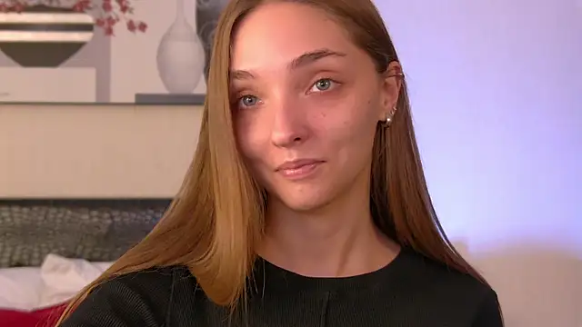 VirginieCruz online show from 10/23/25, 06:02