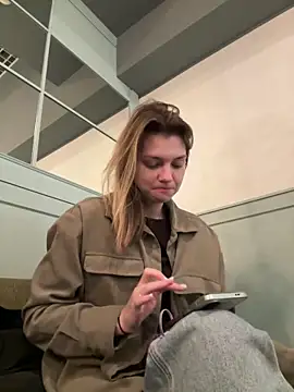 ValenciaShock online show from 12/21/25, 06:53