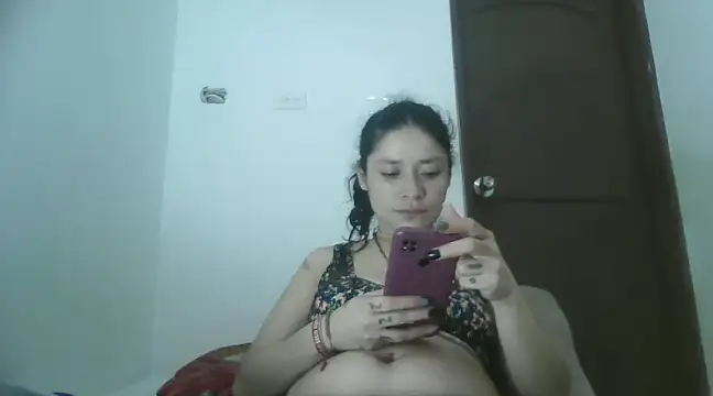 TamaraNauthy online show from 01/09/25, 03:55