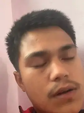 Hullax online show from 02/07/26, 03:43