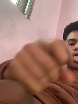 Hullax online show from 02/27/26, 03:50