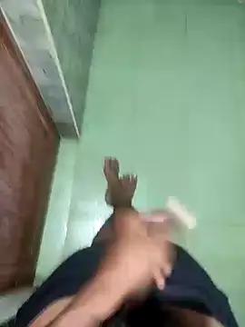 Snapshot of yo19boy chatting on 03/20/25, 06:31 yo19boy online show from 03/20/25, 06:31