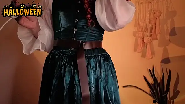 Snapshot of Mala_Bad chatting on 10/31/25, 02:51 Mala Bad online show from 10/31/25, 02:51