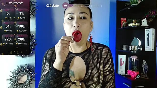 Snapshot of Karina_Yang chatting on 01/31/25, 07:51 Karina Yang online show from 01/31/25, 07:51