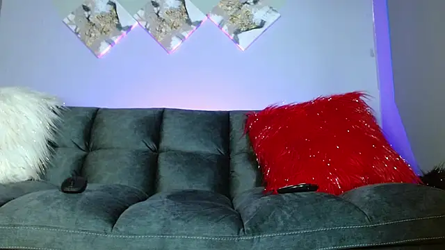 Snapshot of Karina_Yang chatting on 03/17/25, 11:00 Karina Yang online show from 03/17/25, 11:00