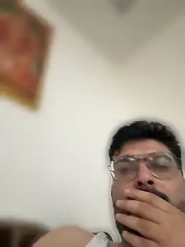 Snapshot of hot_rajat chatting on 05/20/26, 01:17 hot rajat online show from 05/20/26, 01:17