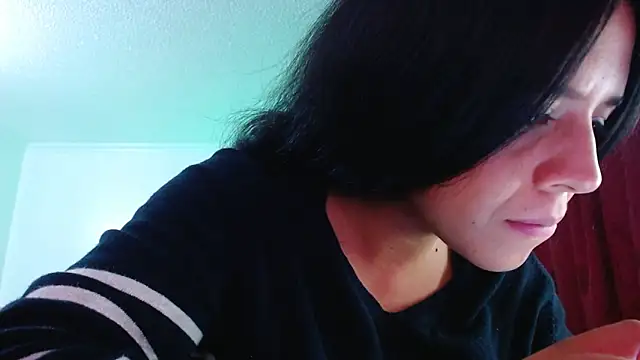 Snapshot of VALERY_MEER chatting on 11/11/25, 01:05 VALERY MEER online show from 11/11/25, 01:05