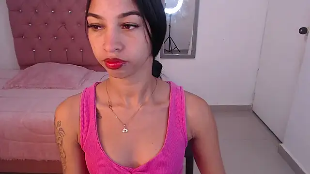 mary live online show from 02/13/25, 12:11