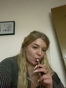 OdriOlsens online show from 12/26/24, 02:33