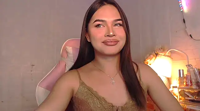 Snapshot of Ashely_Lewis chatting on 01/23/25, 11:58 Ashely Lewis online show from 01/23/25, 11:58