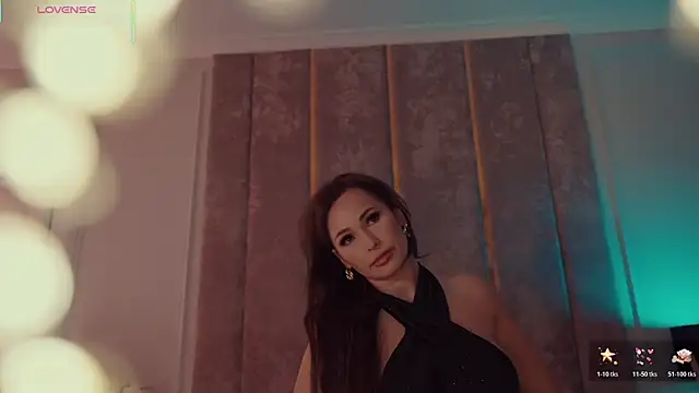 MilaDYstarlight online show from 10/24/25, 06:48