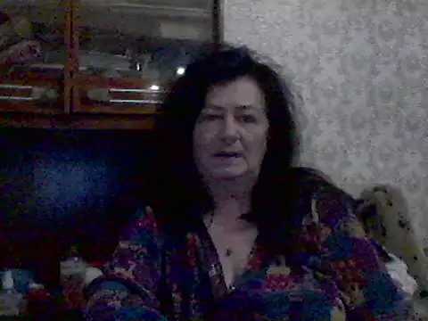 GypsiQueen2 online show from 03/04/25, 04:52