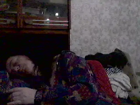 GypsiQueen2 online show from 03/04/25, 11:32