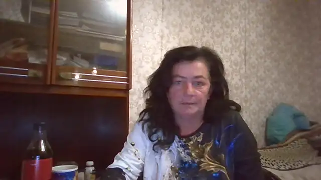 GypsiQueen2 online show from 09/28/25, 06:24