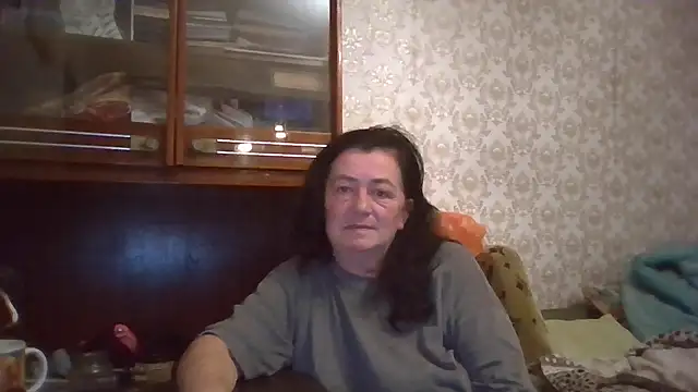 GypsiQueen2 online show from 10/22/25, 06:07