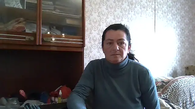 GypsiQueen2 online show from 11/03/25, 12:06