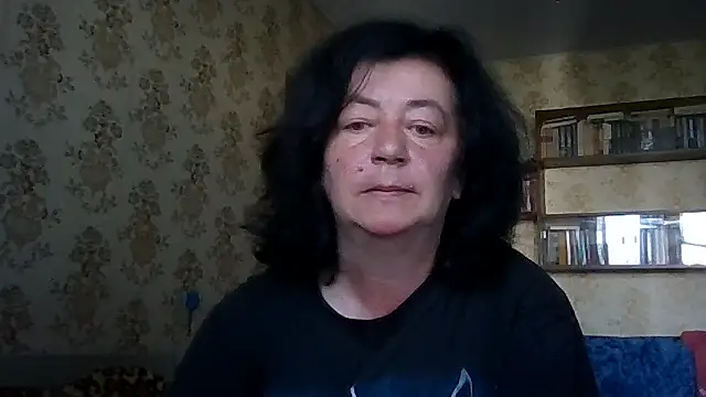 GypsiQueen2 online show from 07/17/26, 06:42