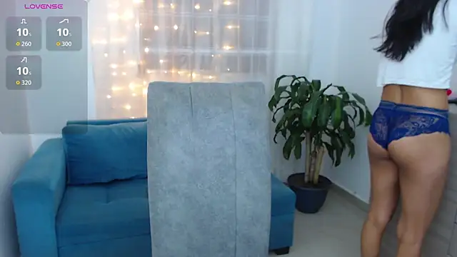 Snapshot of imSophia chatting on 01/14/26, 01:39 imSophia online show from 01/14/26, 01:39