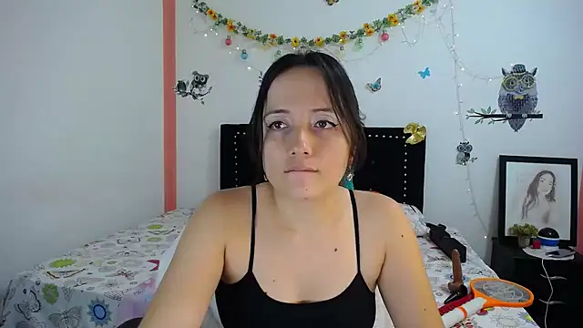 Snapshot of naughty_girl_4u chatting on 02/21/25, 07:43 naughty girl 4u online show from 02/21/25, 07:43