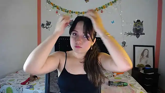 Snapshot of naughty_girl_4u chatting on 02/22/25, 03:36 naughty girl 4u online show from 02/22/25, 03:36