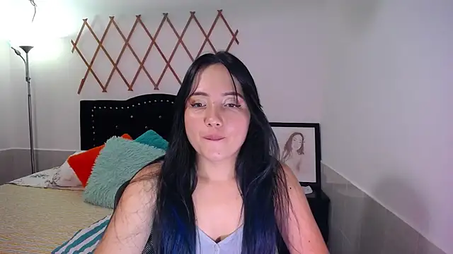 Snapshot of naughty_girl_4u chatting on 09/12/25, 02:06 naughty girl 4u online show from 09/12/25, 02:06