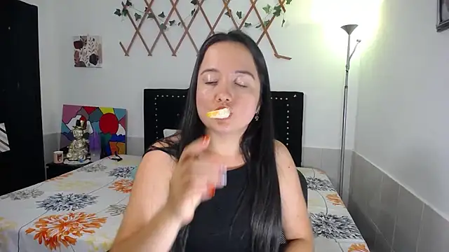 naughty girl 4u online show from 05/10/26, 12:05