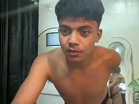 asianboyhunt online show from 04/13/26, 10:26