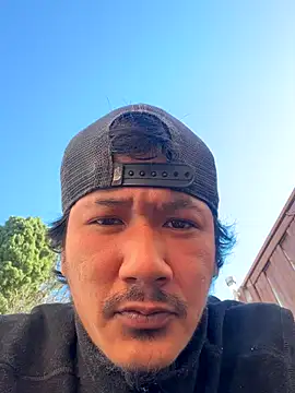 juniiorre online show from 10/24/25, 11:06