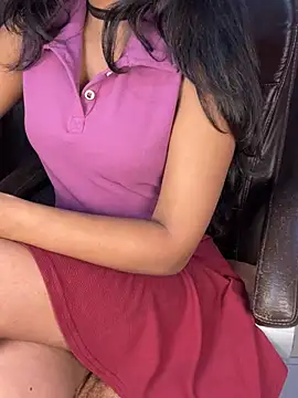 Snapshot of SCHOOL_Girl_0 chatting on 01/25/25, 04:57 SCHOOL Girl 0 online show from 01/25/25, 04:57