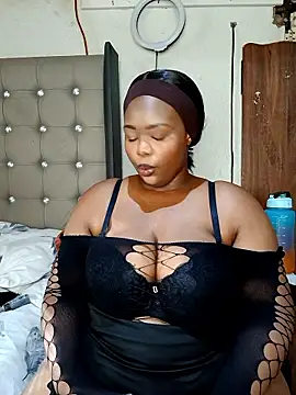 Snapshot of Aaaliyah445 chatting on 01/18/26, 05:00 Aaaliyah445 online show from 01/18/26, 05:00