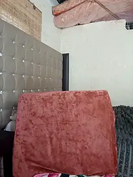 Aaaliyah445 online show from 04/09/26, 07:58