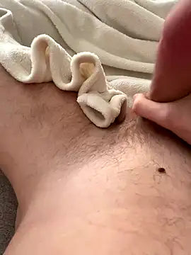 Snapshot of Young_Couple20 chatting on 11/12/25, 01:55 Young Couple20 online show from 11/12/25, 01:55