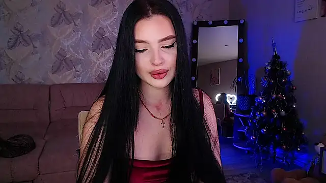   Malika   online show from 12/19/24, 07:29