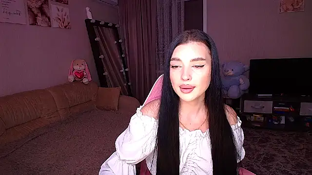   Malika   online show from 09/29/25, 02:55