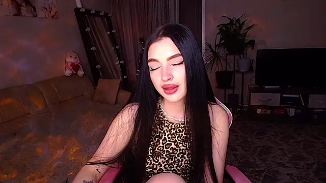   Malika   online show from 12/22/25, 04:04