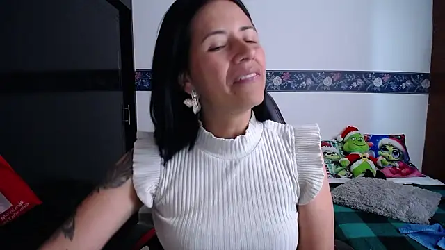 sharoon cheerry online show from 01/10/26, 02:30