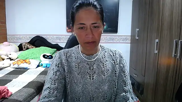 Snapshot of sharoon_cheerry chatting on 07/24/26, 11:08 sharoon cheerry online show from 07/24/26, 11:08