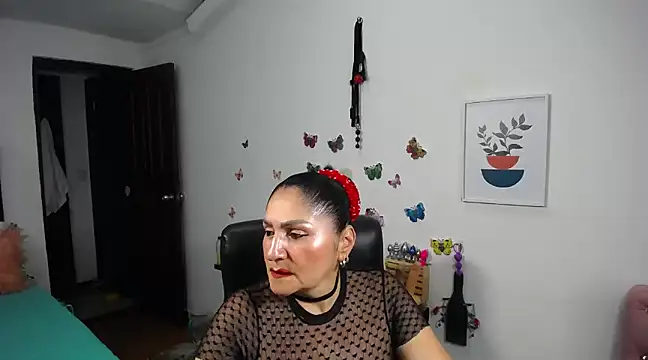 mature bigboobs10 online show from 03/19/25, 04:25