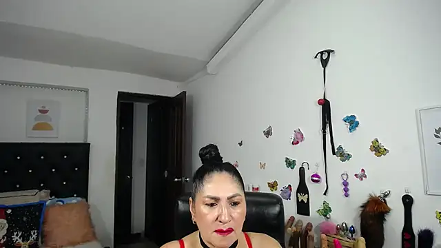 mature bigboobs10 online show from 11/02/25, 03:53