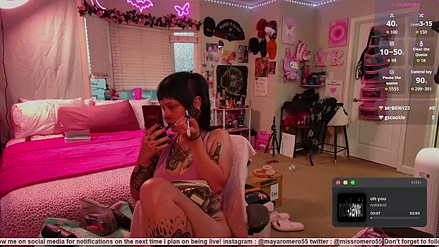 Snapshot of MissRomero chatting on 09/11/25, 01:49 MissRomero online show from 09/11/25, 01:49