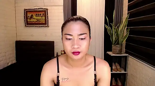 Yesha harper online show from 01/01/25, 05:54