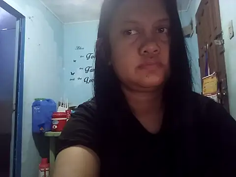 Honeybun25 online show from 10/12/25, 03:00