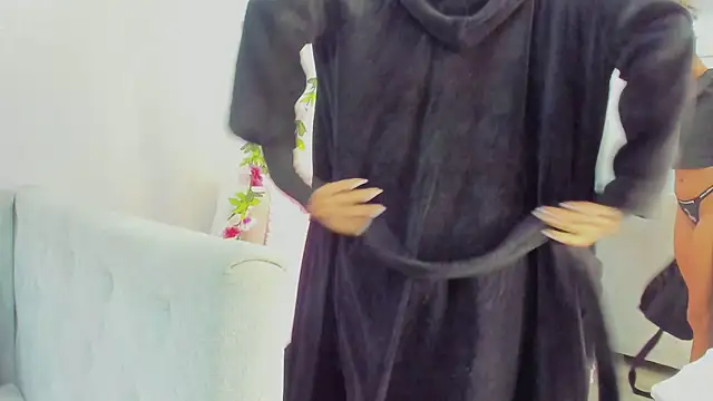 Snapshot of Amelia_bss chatting on 11/30/25, 01:59 Amelia bss online show from 11/30/25, 01:59