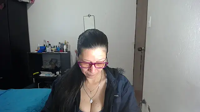 latin49 online show from 10/25/25, 05:15