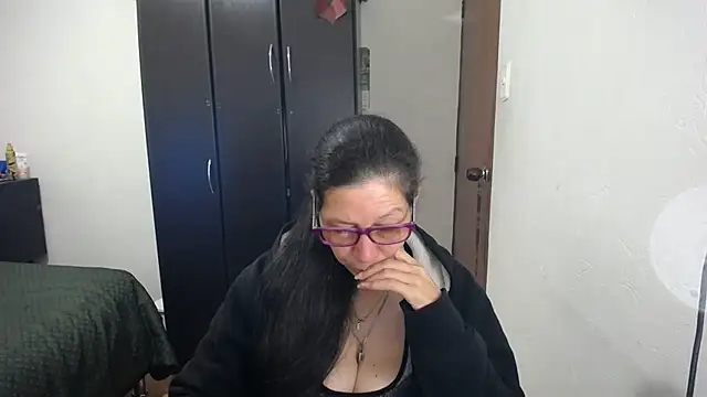 latin49 online show from 03/13/26, 04:52
