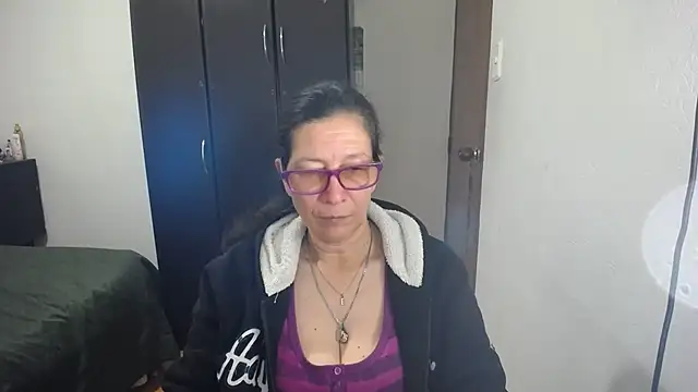 latin49 online show from 04/11/26, 05:45